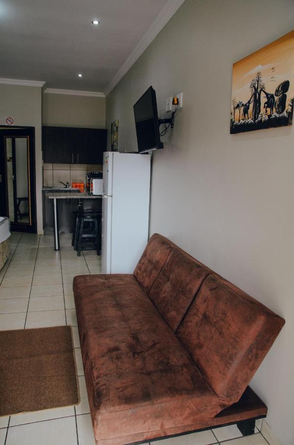 Towers Lodge Boksburg Ngoại thất bức ảnh
